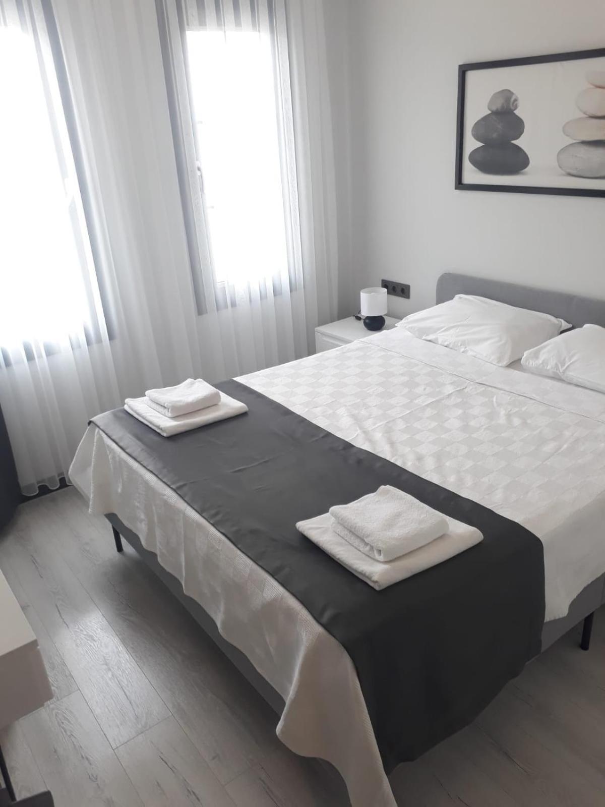 Cicek Apart Hotel Çeşme Exterior photo